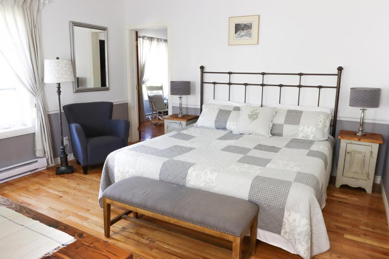 Bed & Breakfast, Gite La Princesse Des Champs Saint-Jean-de-Boischâtel 外观 照片