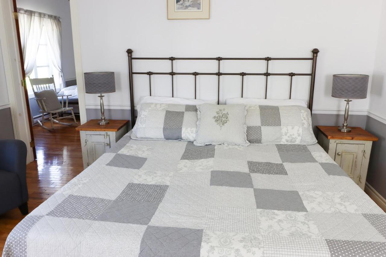 Bed & Breakfast, Gite La Princesse Des Champs Saint-Jean-de-Boischâtel 外观 照片